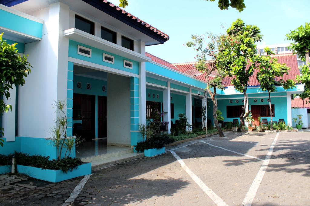 Hotel Indonesia Pekalongan Bagian luar foto
